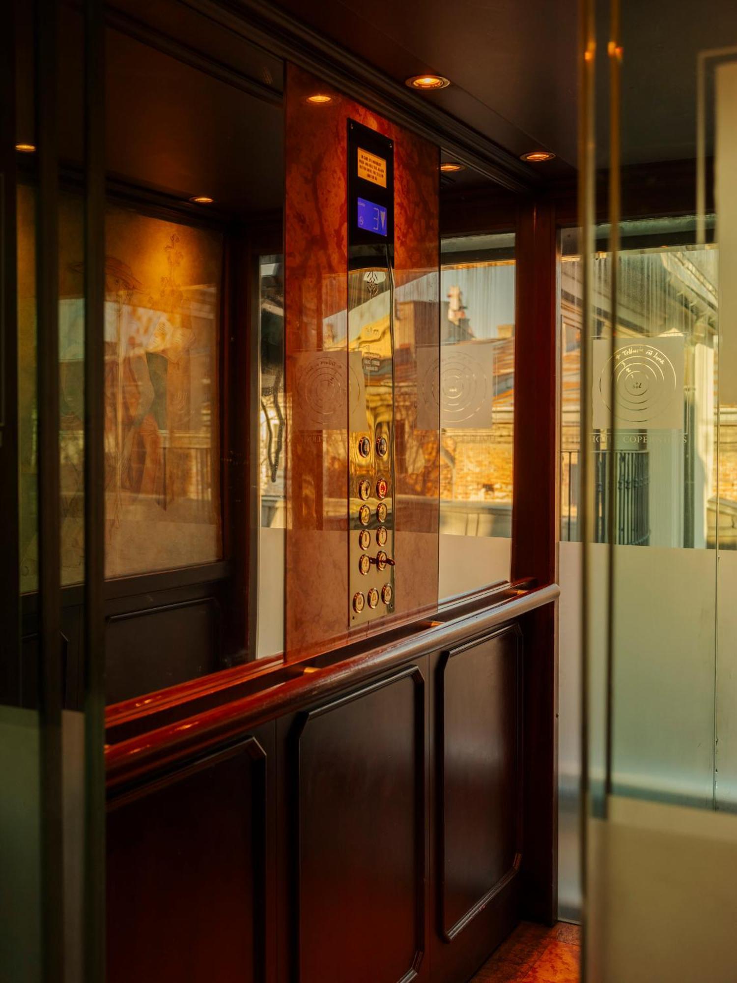 Hotel Copernicus Krasków Exterior foto